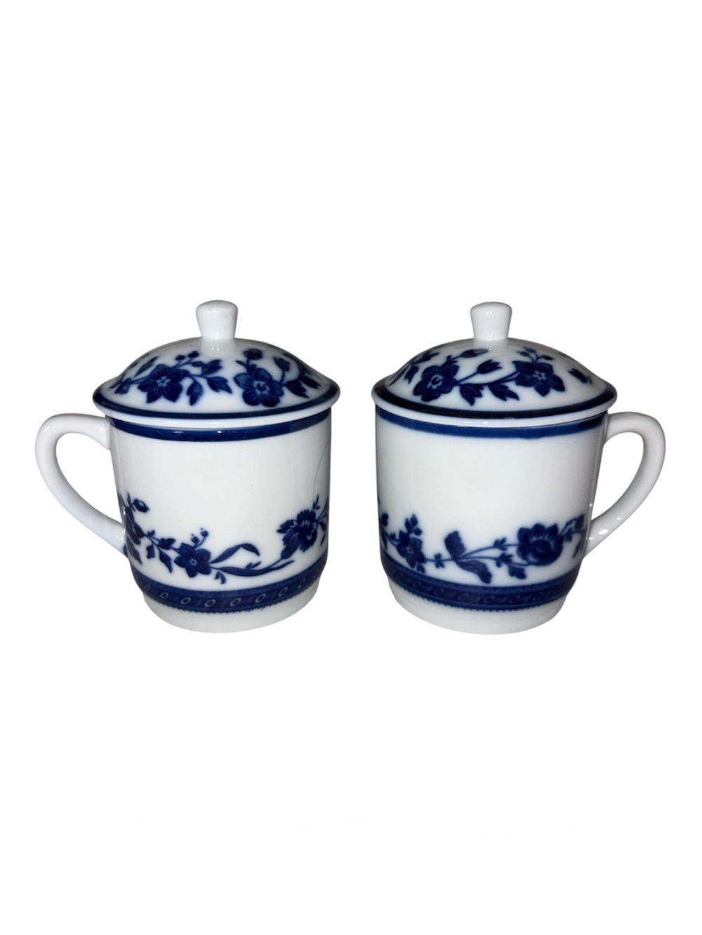 William Sonoma Tea Coffee Cups Flow Blue White Floral Pattern With Lids Set of 2